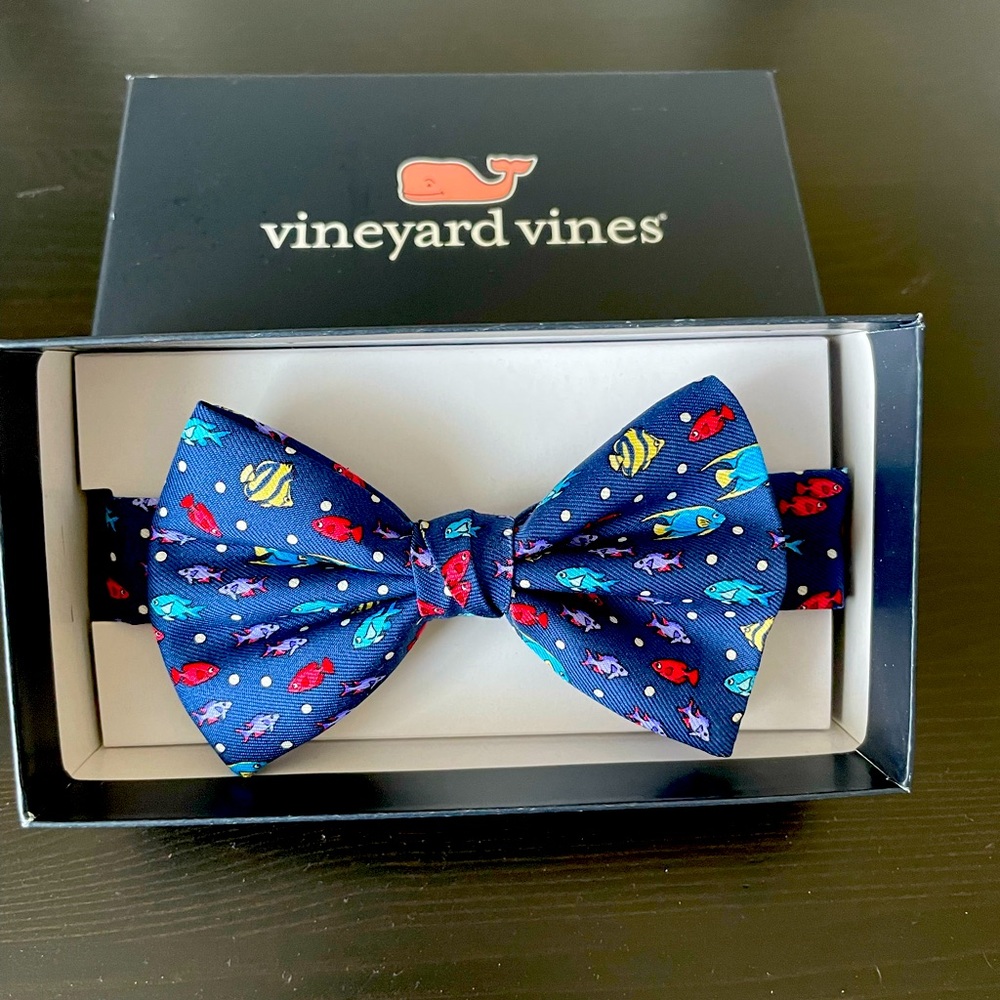 NWT Toddler Boy Bow Tie